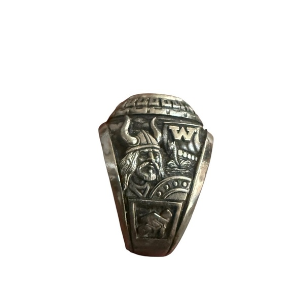 Woodbridge senior high virgins 1981 vintage ring - Picture 4 of 9